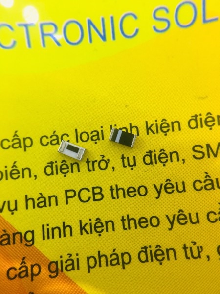 CD1206-S01575 Diode xung 0.15A 100V SMD 1206