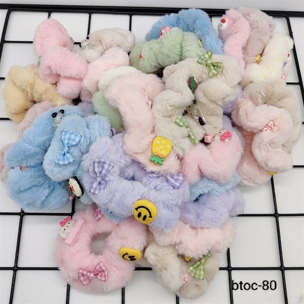 Buộc tóc gắn Charm Melody