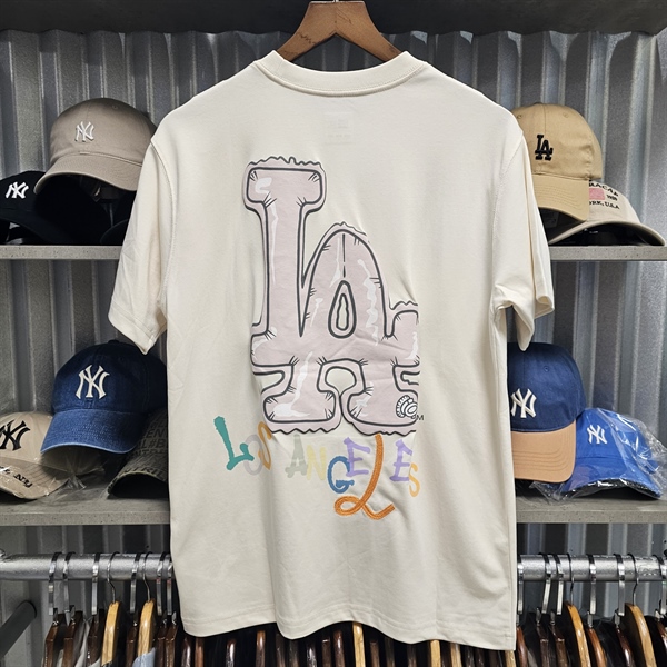 Tshirt New Era New York Yankees MLB Ice Cream Oversized TShirt 60357135   FLEXDOG