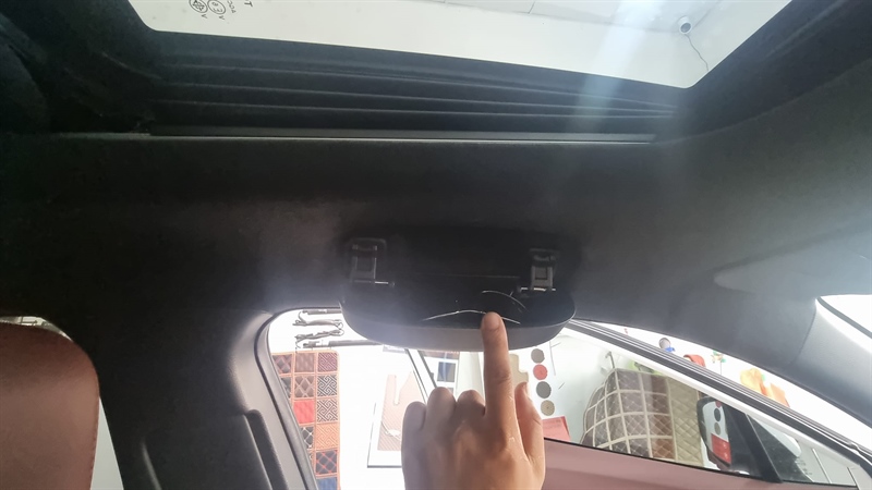 HỘP ĐỰNG KÍNH TOYOTA