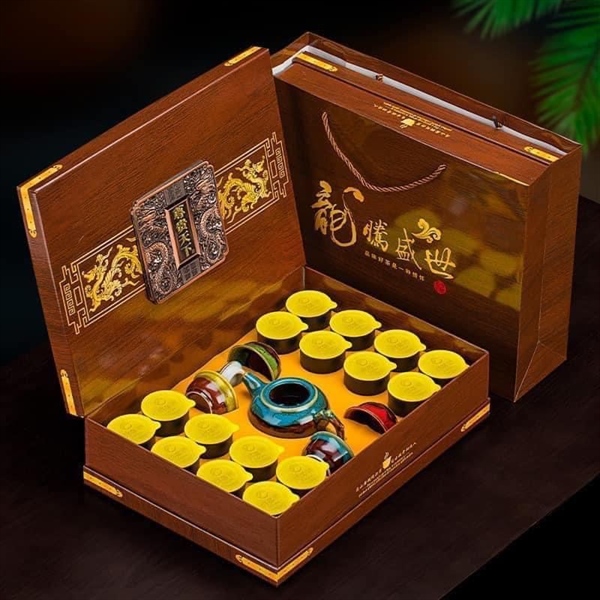 Set trà Đại Hồng Bào kèm bộ ấm cao cấp