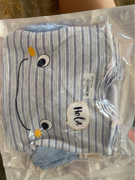 Yếm cài khuy phối tai Dokma