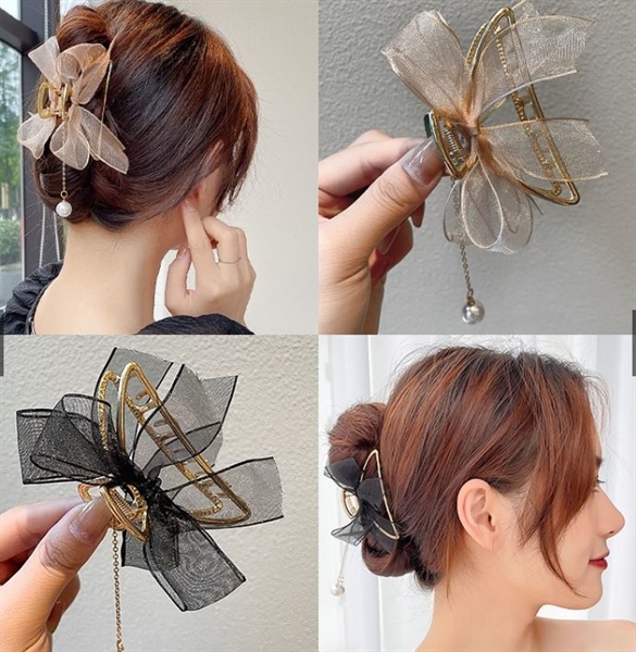 Kẹp càng cua nơ voan đính dây hạt ngọc