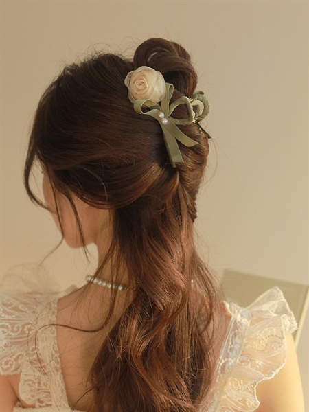 KẸP CÀNG CUA HOA HỒNG