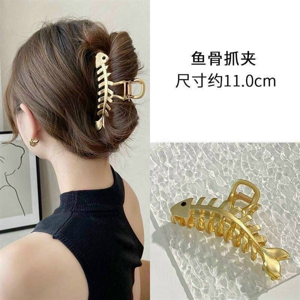 Kẹp tóc xương cá