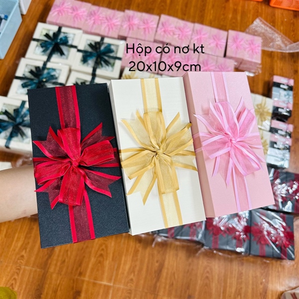 HỘP ĐỰNG QUÀ CHỮ NHẬT - KÈM NƠ
