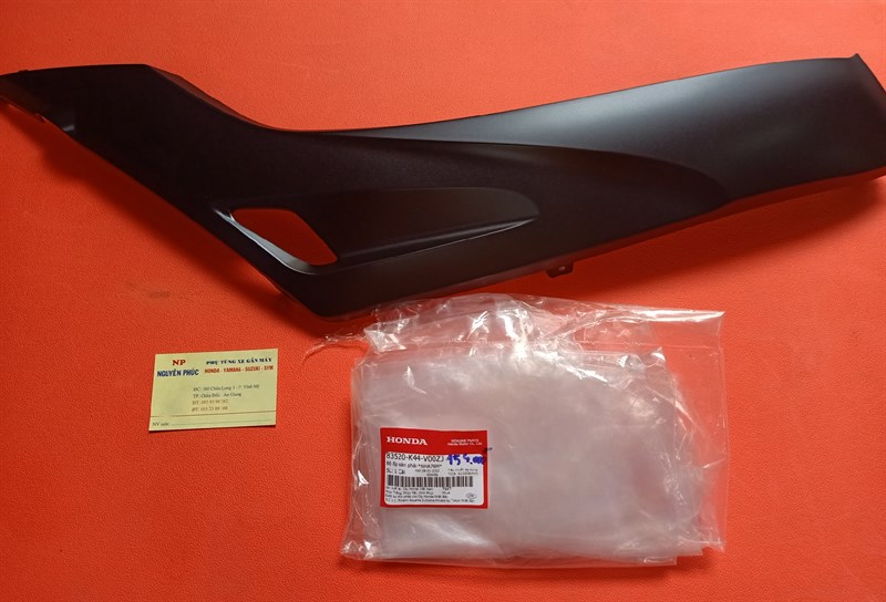 Ốp cạnh sàn gác chân Vision 14 Đen Nhám NHA76M Phải