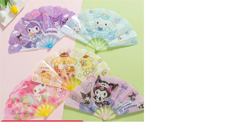 Quạt nan cầm tay