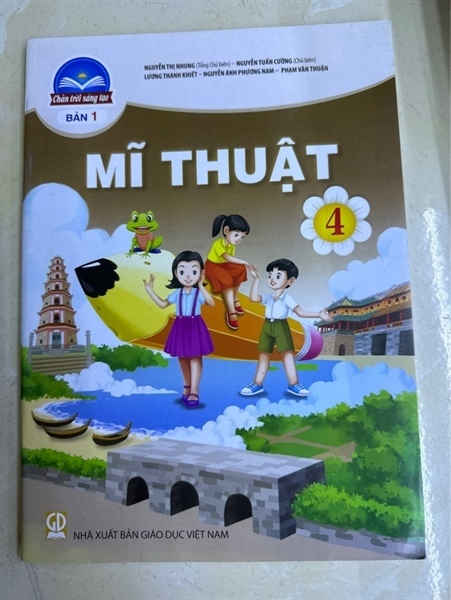 Mỹ thuật 4 Chân trời sáng tạo