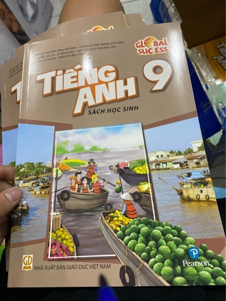 Tiếng anh 9 SHS Hoàng Văn Vân
