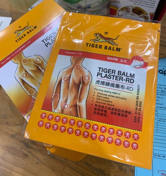 Miếng dán Tiger Balm Plaster - RD 7 *10cm