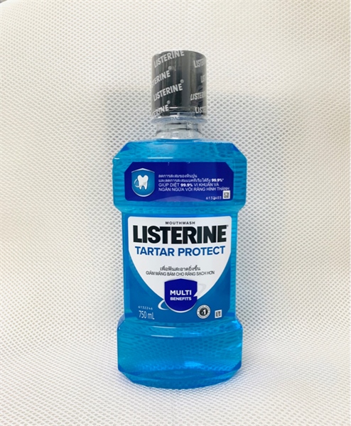 LISTERINE TARTAR PROTECT Nước súc miệng giúp diệt khuẩn, giảm mảng bám, ngừa vôi răng 750ml