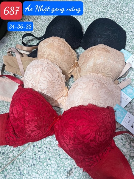 687- áo gọng đệm ren