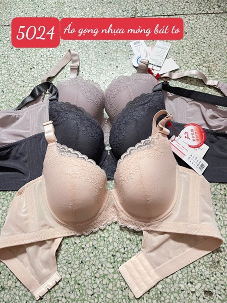 5024 áo lót gọng nhựa