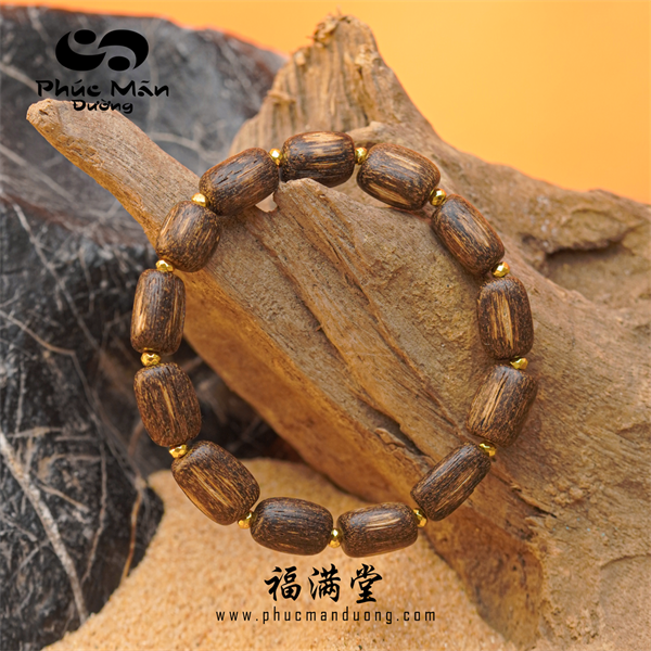 Vòng Trầm Rục Việt Hạt Tự Nhiên Phối Đá Hematite (Size Nhỏ)