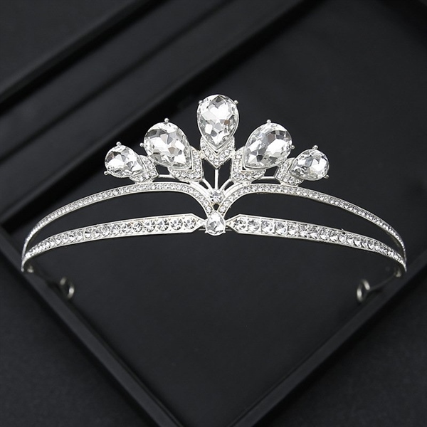 Vương miện cô dâu mẫu đá trắng sang trọng mới t3/2024