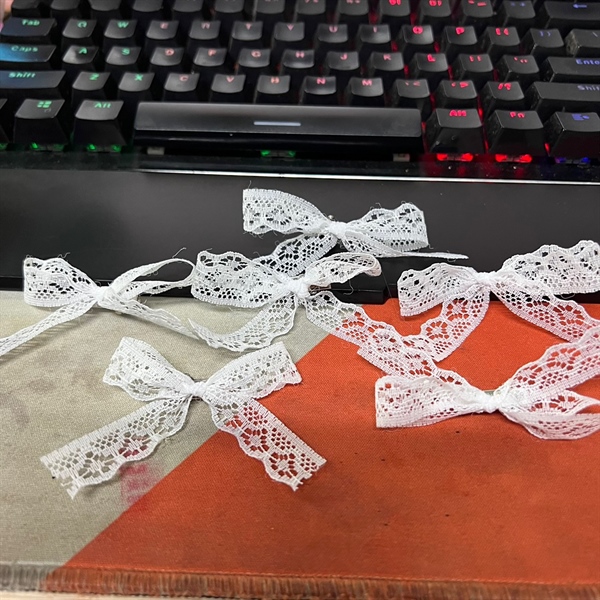 Nơ ren chấm hại trai set 6 cái có sẵn kẹp