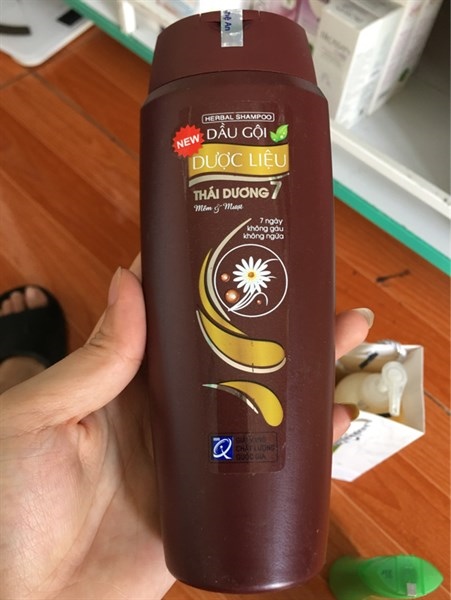 Dầu gội TD 7 nâu