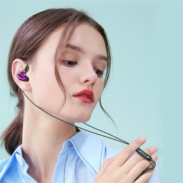 Tai Nghe Lanbi/Radian Chân Type C EP12