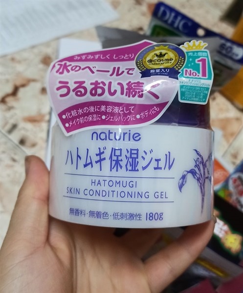GEL DƯỠNG ẨM Ý DĨ NATURIE SKIN CONDITIONING TRẮNG DA