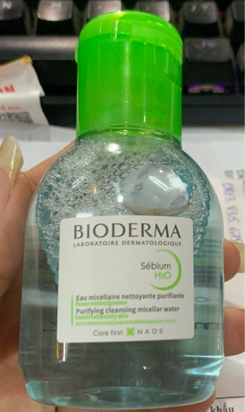 Tẩy trang Bioderma Xanh DA DẦU HỖN HỢP 100ml