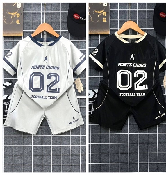 Bộ thể thao bóng cổ tim số 2