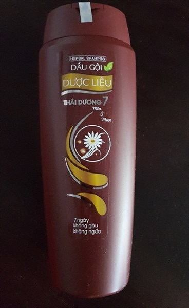 Dầu Gội Dược liệu Thái Dương 7 gold nâu 200ml