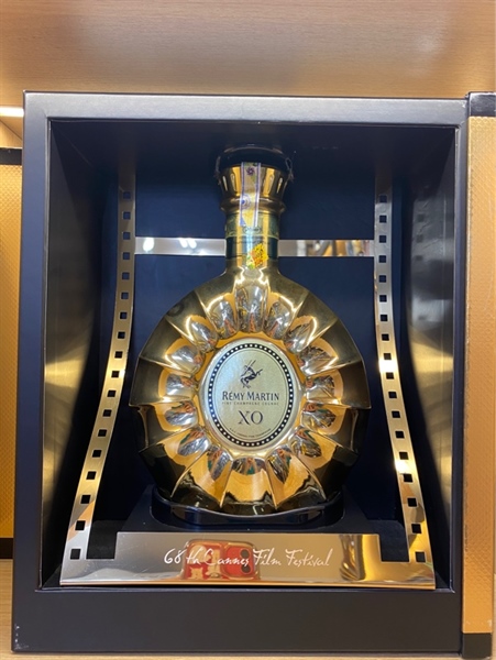 Rémy Martin XO Cans 700ml 40% ( chai vàng )