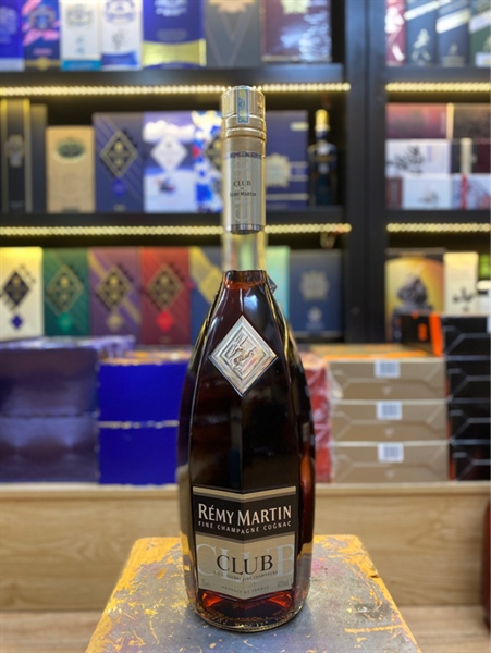 Rémy Martin Club 3000ml 40% ( Mẫu Cũ )