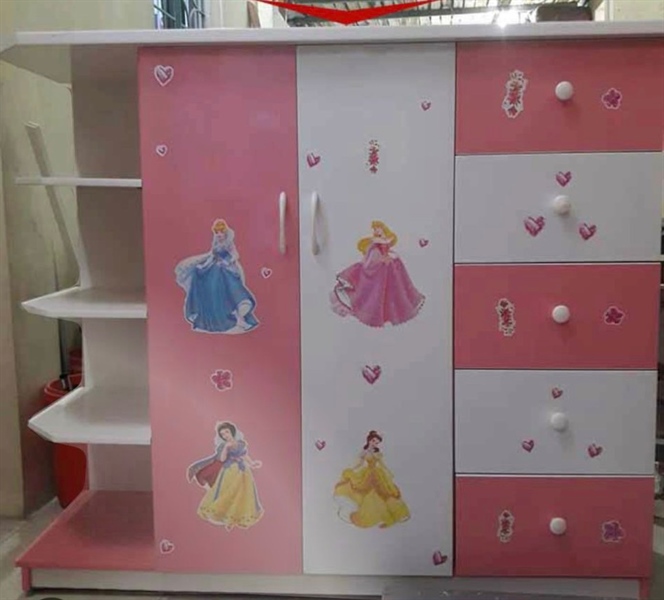 Tủ bé 3 cánh kệ HB