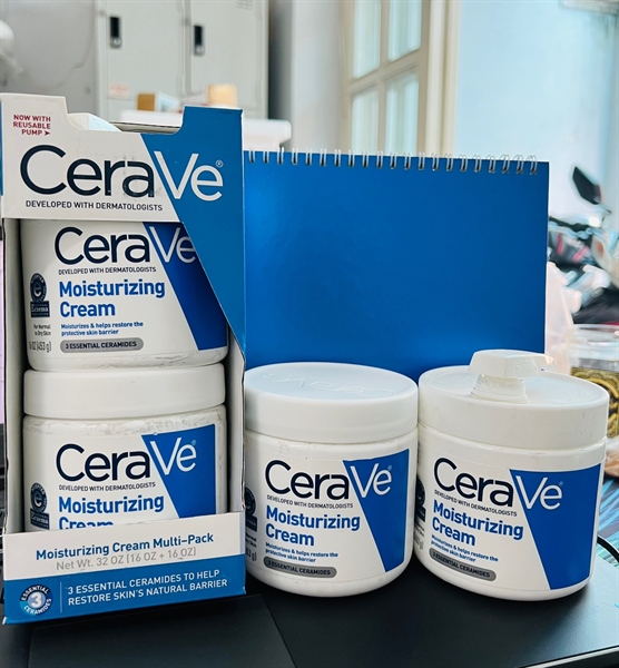Không Vòi - Kem Dưỡng Ẩm Cerave Moisturizing Cream 453G (Tách Set)