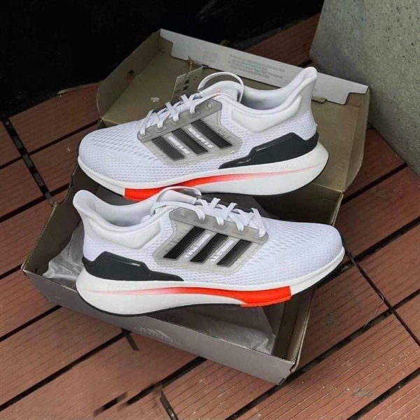 Giày nam run Adidas EQ21H00511 trắng viền đế cam