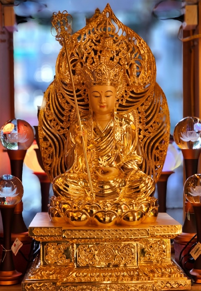 Tượng Địa Tạng