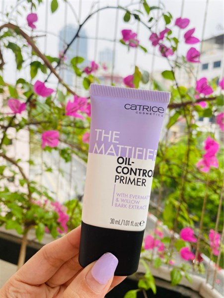 Kem lót Catrice the mattifier oil - control primer - Tím |A5