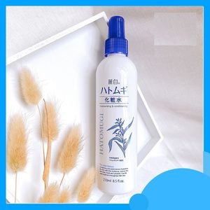 Xịt Khoáng Dưỡng Ẩm & Làm Sáng Da Reihaku Ý Dĩ Hatomugi 250ml