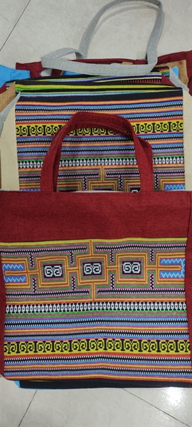 Túi thổ cẩm vải thô đay to - Minority embroidery bag - Usd 7