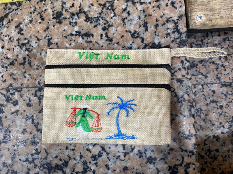 Ví 3 khoá cô gái vải thô đay - Embroidery purse - Usd 1.3