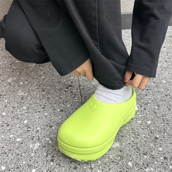 Dép Adidas adiFOM Stan Smith Mule 'Neon' [IE7050]
