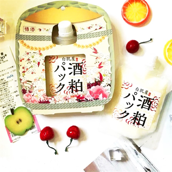 Mặt nạ ủ trắng da chiết xuất sake Kasu Face Pack 120g