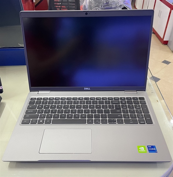 MTXT Dell Latitude 5530 (i7-1265U /16GB / 512GB / VGA MX550 2G / 15.6 FHD / Led phím) NK