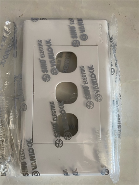 Mặt 3 công tắc S183/X