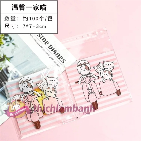 Túi dán Mèo chạy xe 7cm 100c