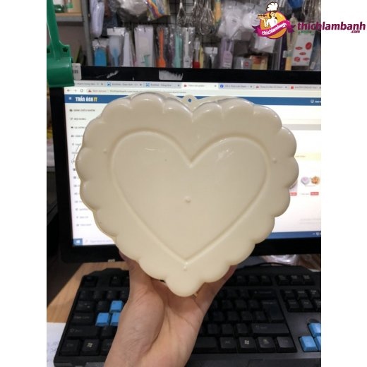 Khuôn cơm Tim nhựa trắng Vĩnh Trường Số 3