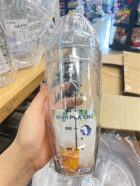Bình lắc pha chế nhựa Việt Nhật 600ml