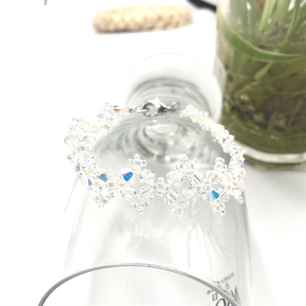 Vòng tay pha lê 5328M4 mix cườm, kết hình thoi