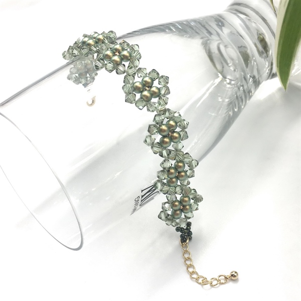 Vòng tay pha lê 5328M4 mix ngọc trai Swa kết hình thoi