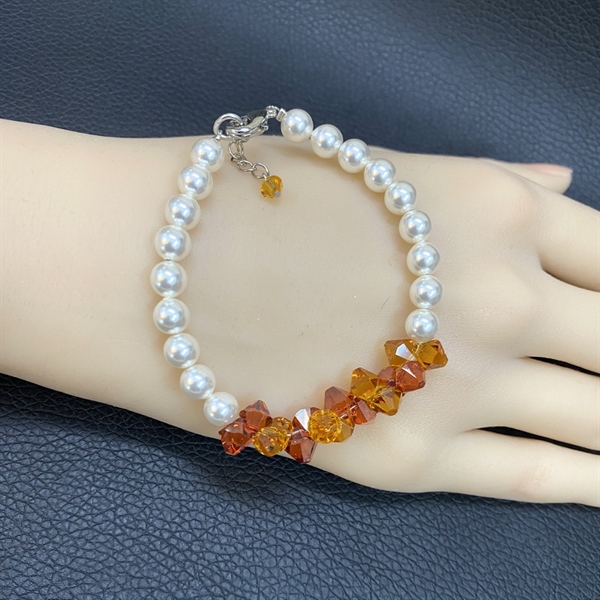 Vòng tay ngọc trai Swa 5810M6 mix pha lê 6328