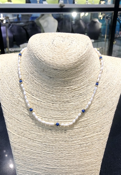 Vòng cổ ngọc trai hạt gạo mix đá Lapis