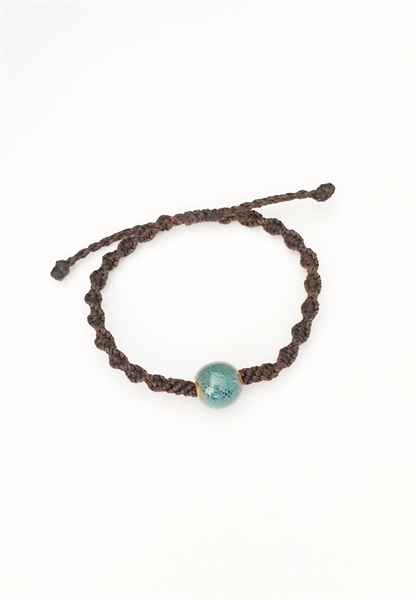 Vòng tay macrame thắt hạt gốm