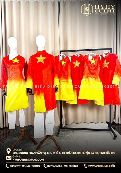 ÁO DÀI CỜ ĐỎ SAO VÀNG KHOÉT VAI NỮ